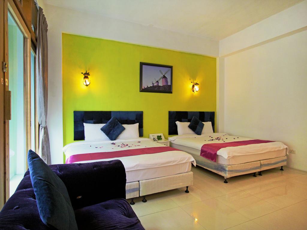 Rainbowtown Hotel Hualien City Exterior photo